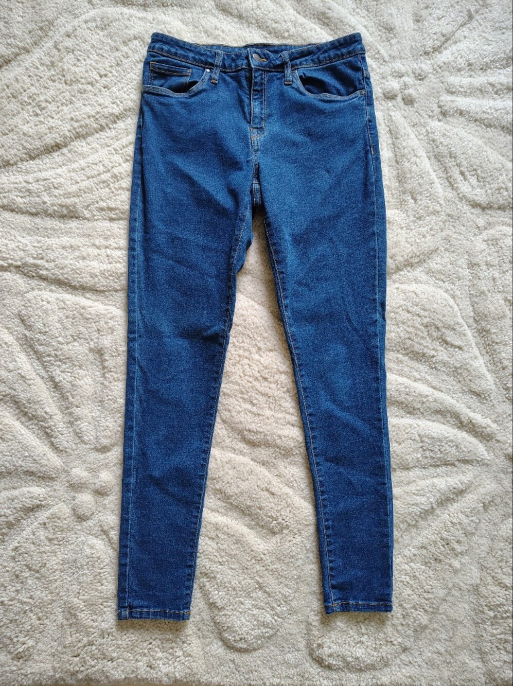 Serra Women's Size 12 Classic Dark Blue Skinny Jeans